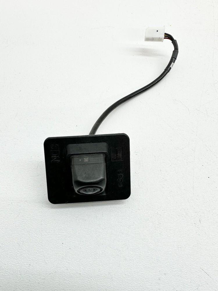 Camera/projector SUBARU IMPREZA 17 - 22 camera decklid mounted OEM