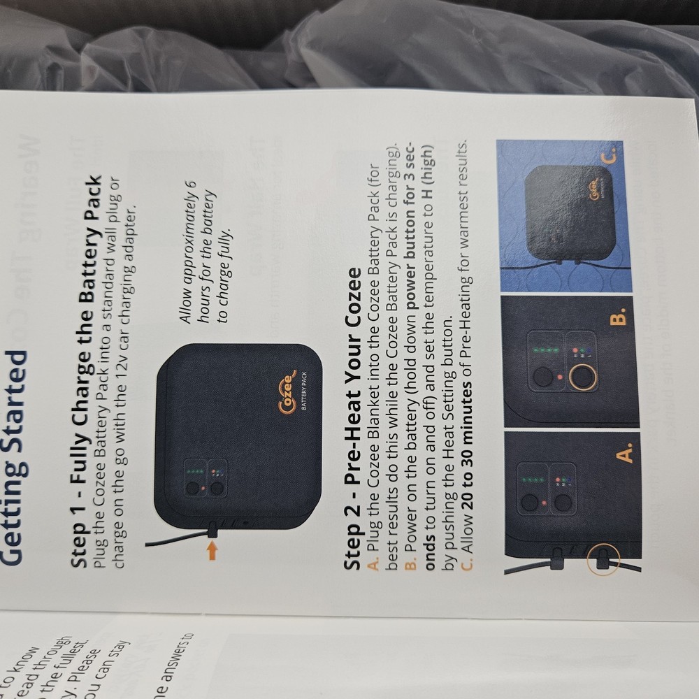 The Cozee Battery Powered Heating Blanket Navy Blue
