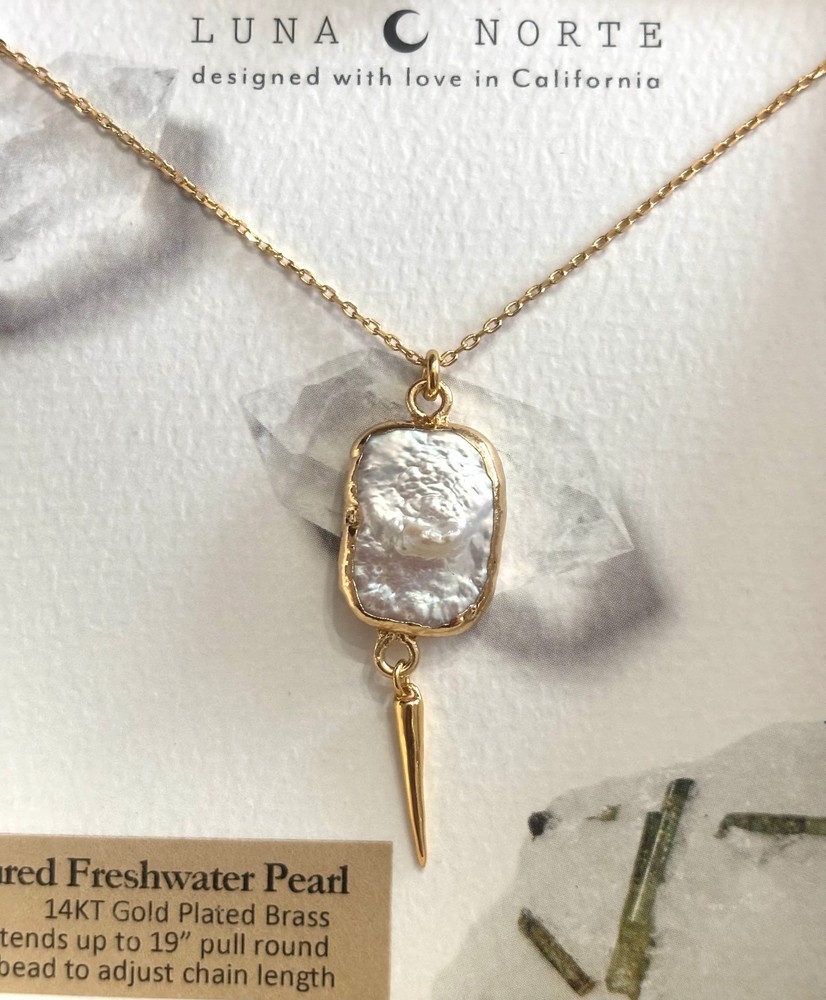 Pearlescent Quill Necklace