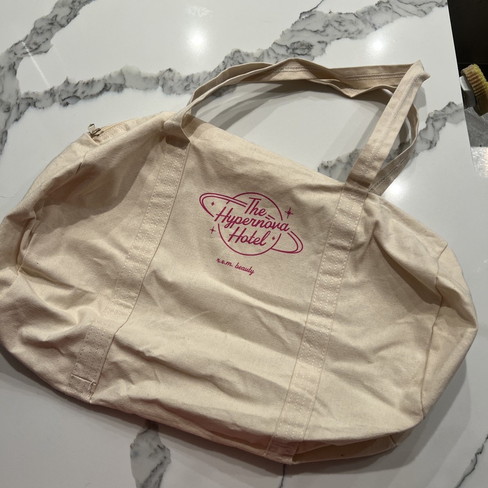 REM Beauty Duffle Bag - Hypernova Hotel