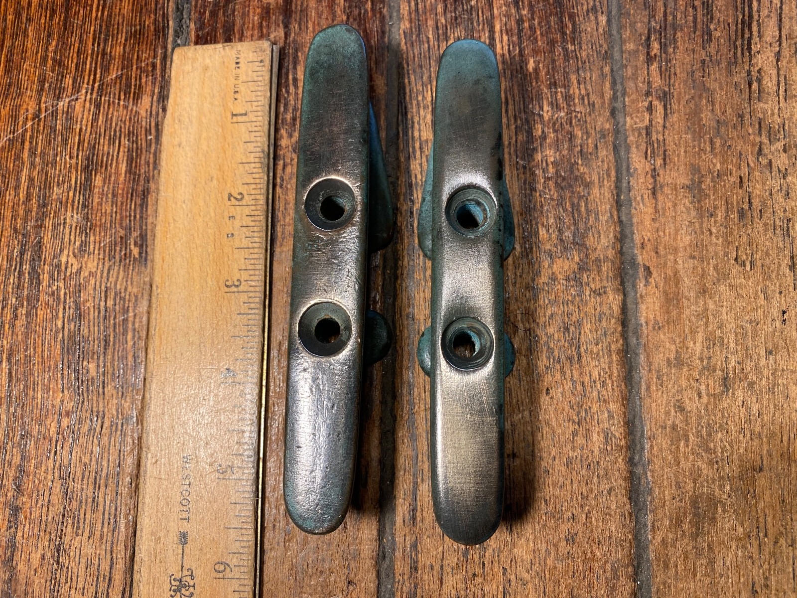 Pair of Vintage Bronze 5" Jam Cleats PATINA! (2 pairs available)