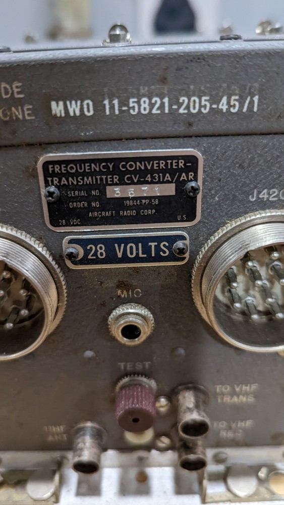 Aircraft Radio Corp Frequency Converter -Transmitter CV-431A/AR 28 Volt untested