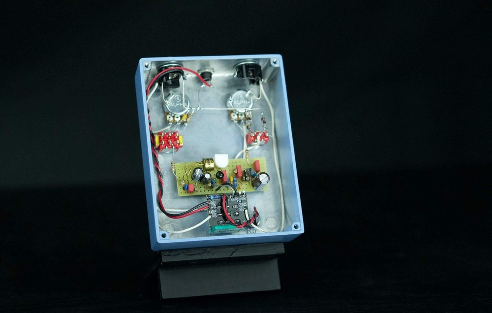 Voltic Electronic Devices Dual Transistor Fuzz Effects Pedal