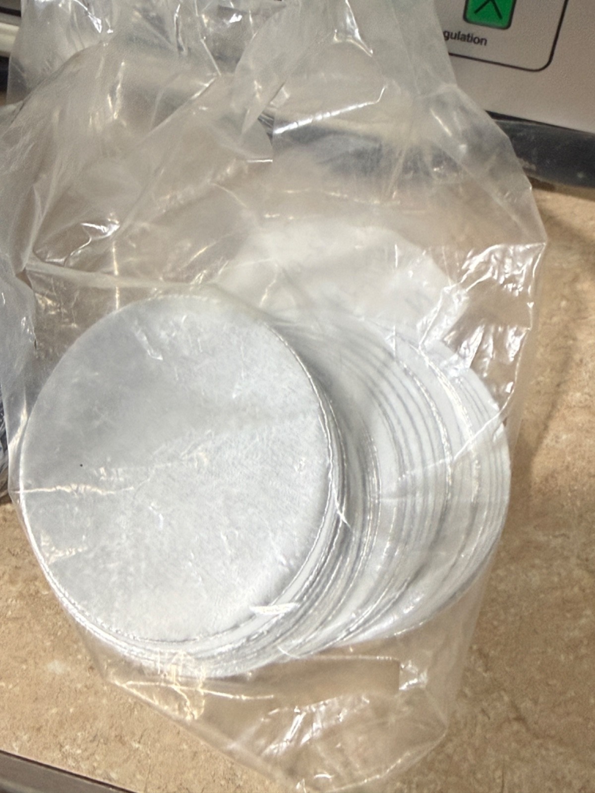 Electromagnetic Induction Foil Capping Machine w/ Many Bottle Seal Caps Included