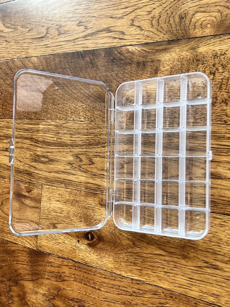 Large Clear 24 Compartment Fly Box 7.5x5x1