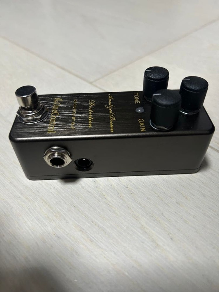 Aneled Brown Distortion Guitar Effector No.m374