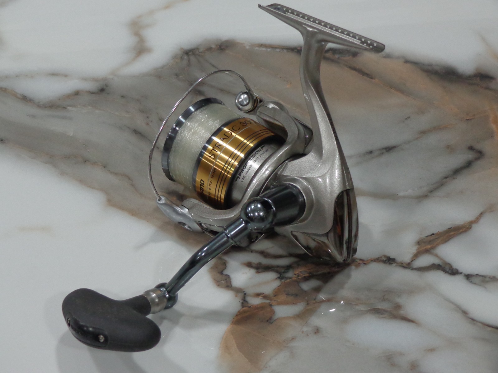 2008-2010 SHIMANO STRADIC 3000FI SPINNING REEL SUPER NICE! MUST SEE!!