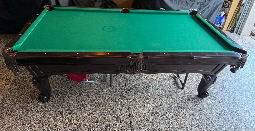 AMF HIGHLAND SERIES LIMITED 8' DIAMOND POOL TABLE