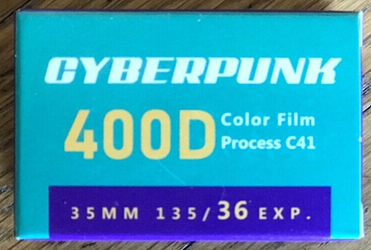 Cyberpunk 400D 36 exp C41 35mm Color Negative Film NO REMJET Kodak Vision3 250D