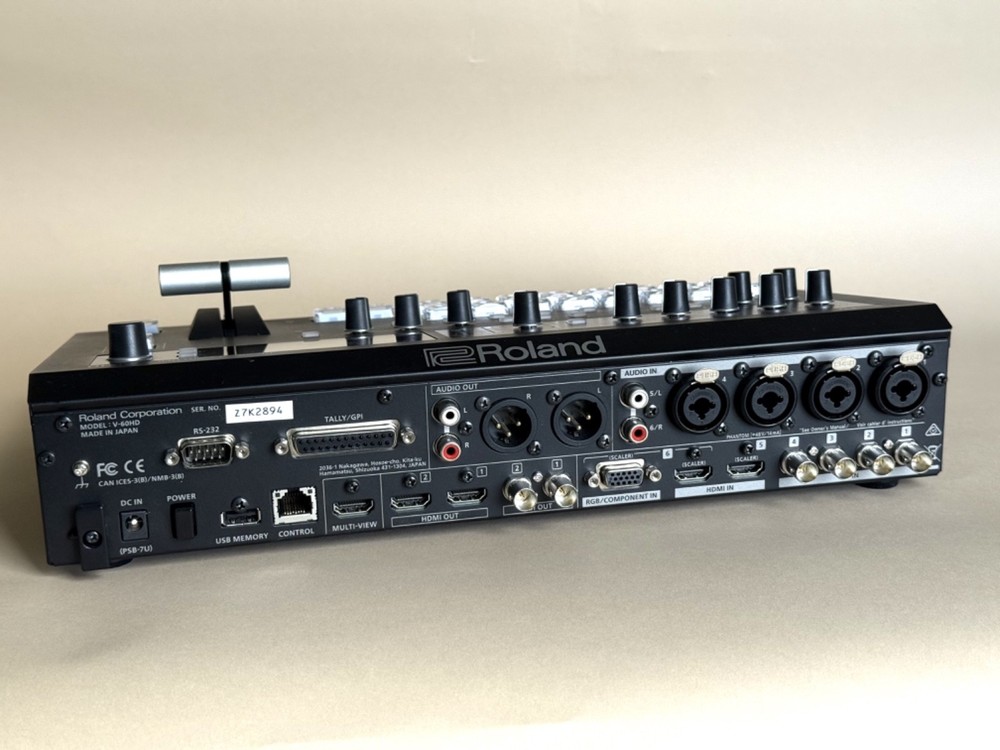 Roland V-60HD System Group HD Video Switcher