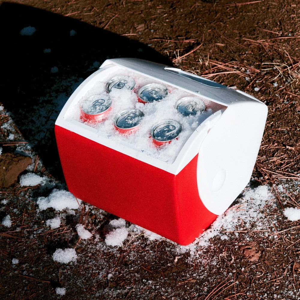 Igloo Playmate 7 Qt - 9 Can, Red