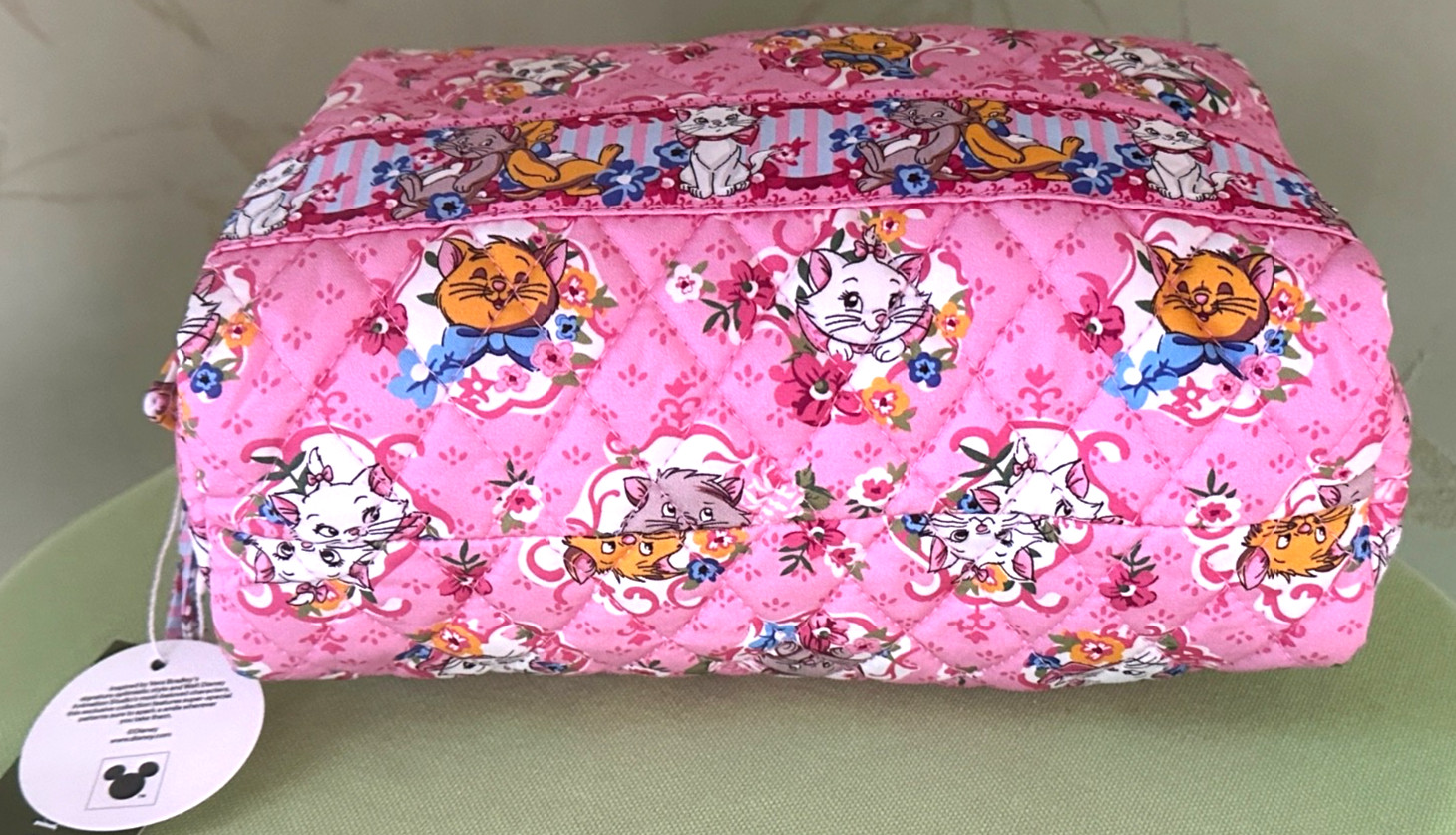 VERA BRADLEY DISNEY ARISTOCATS MEDIUM COSMETIC BAG CASE:NWT CATS