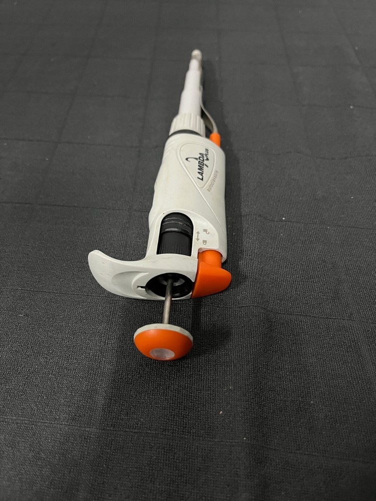 Corning Lambda Plus | 10-100uL | Autoclavable, Cleaned