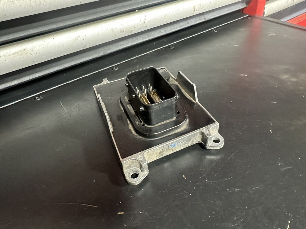 BMW E60 E61 M5 S85 06-10 OEM ENGINE MOTOR IGNITION IONIC CURRENT CONTROL MODULE