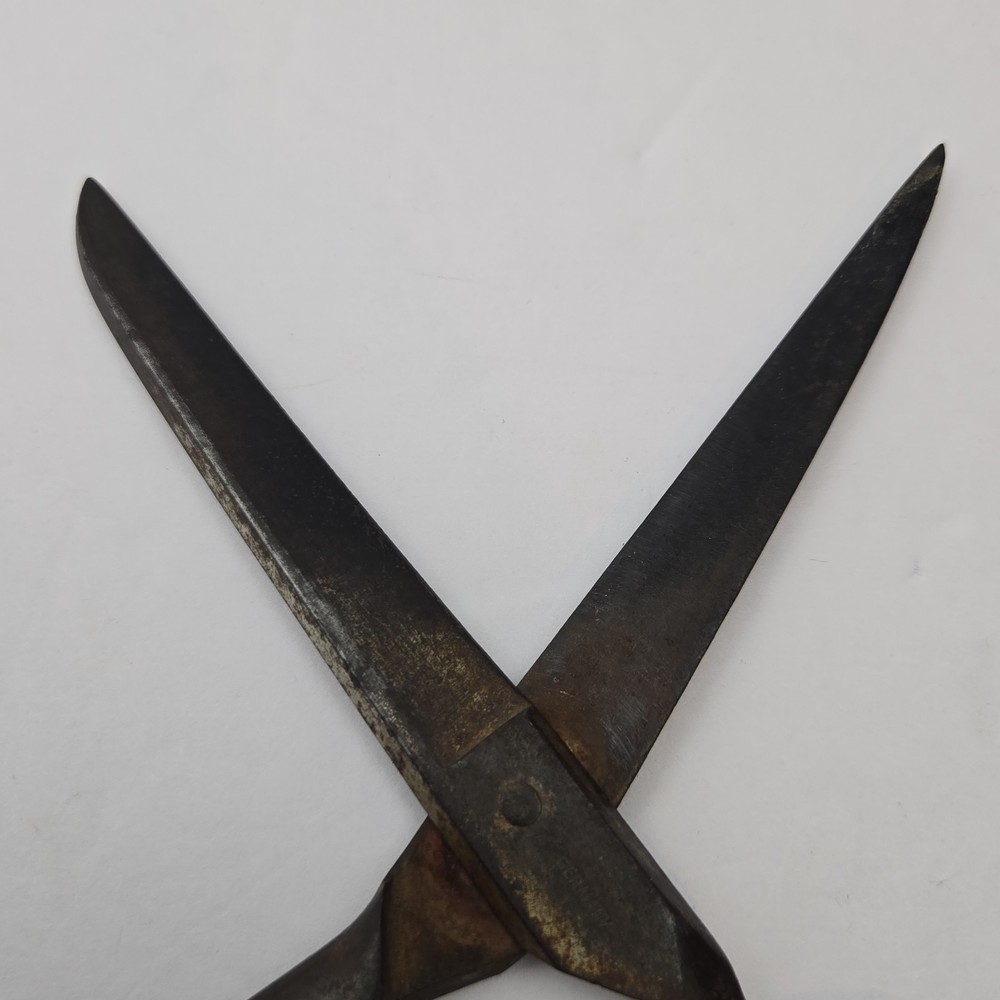 Vintage Scissors Shears/Sewing Scissors - Made in Germany