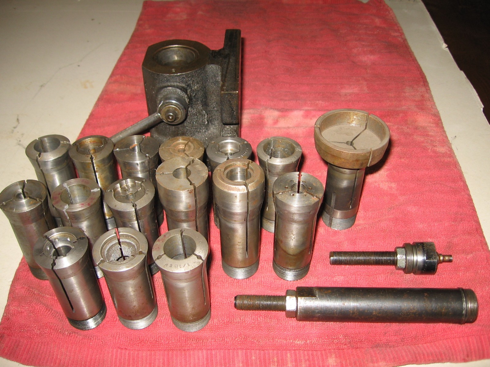 5C Horizontal-Vertical Angle Collet Fixture, 16 5C emergency collets & 2 stops