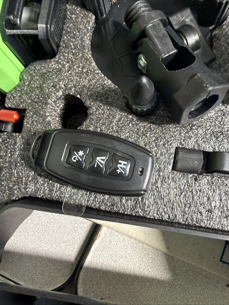 Laser Level with Tripod, 4x360° Self Leveling ±4° Laser Level, Remote Control