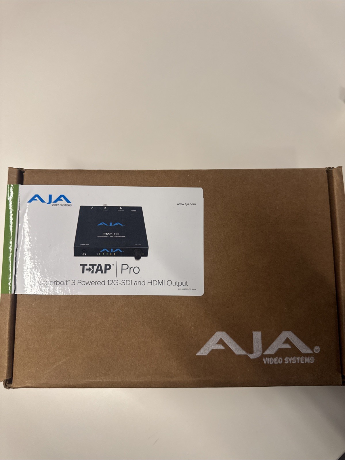 AJA T-TAP-PRO-R0 Thunderbolt Monitor Output 4K HDR 12G-SDI HDMI 2.0