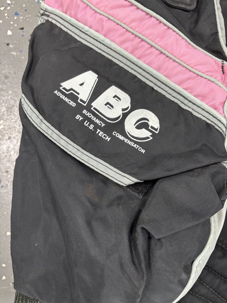 U.S Tech ABC BCD Scuba Diving Vest SMALL Buoyancy Compensator Device