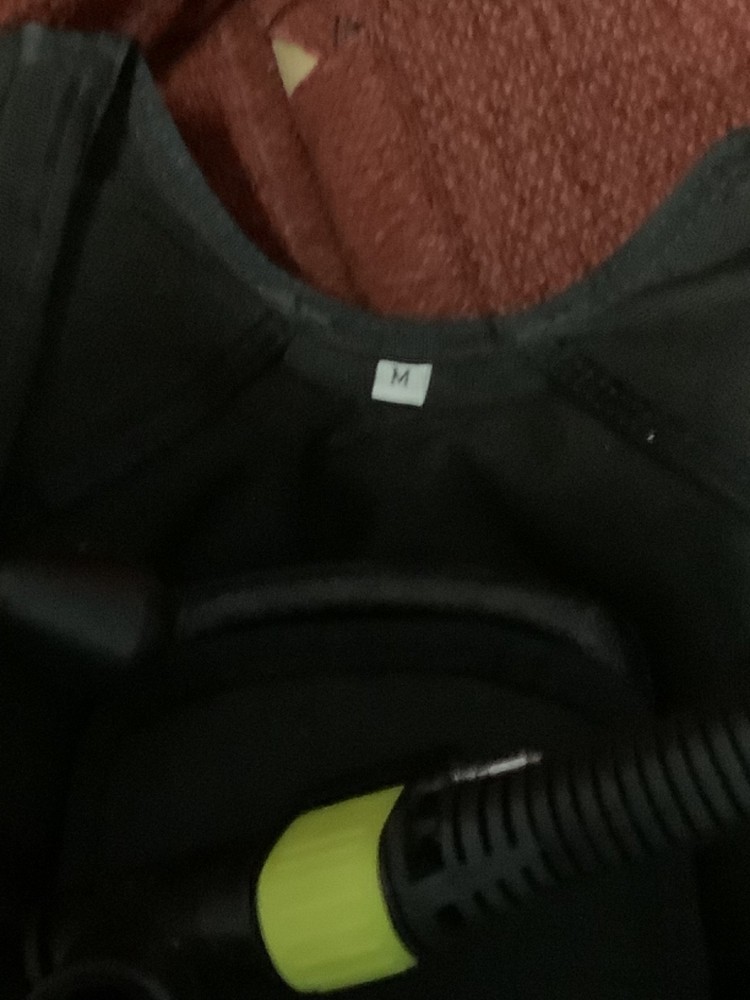 Aqualung Wave BCD Size Medium. Used