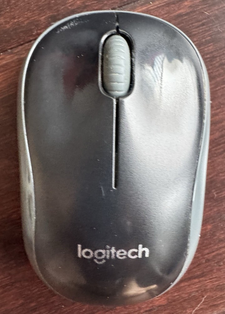 Logitech K360 Wireless Keyboard With Wireless Logitech M185 Mouse