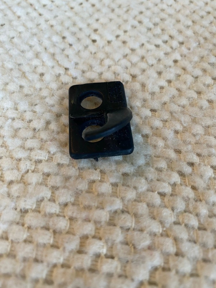 Game Tracker Plastic Flipper Rest