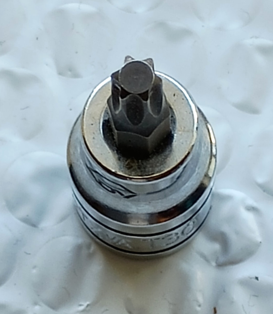 MATCO TOOLS "ADV" B30TXVA, 3/8" SOCKET DRIVEN, T30 TORX BIT.