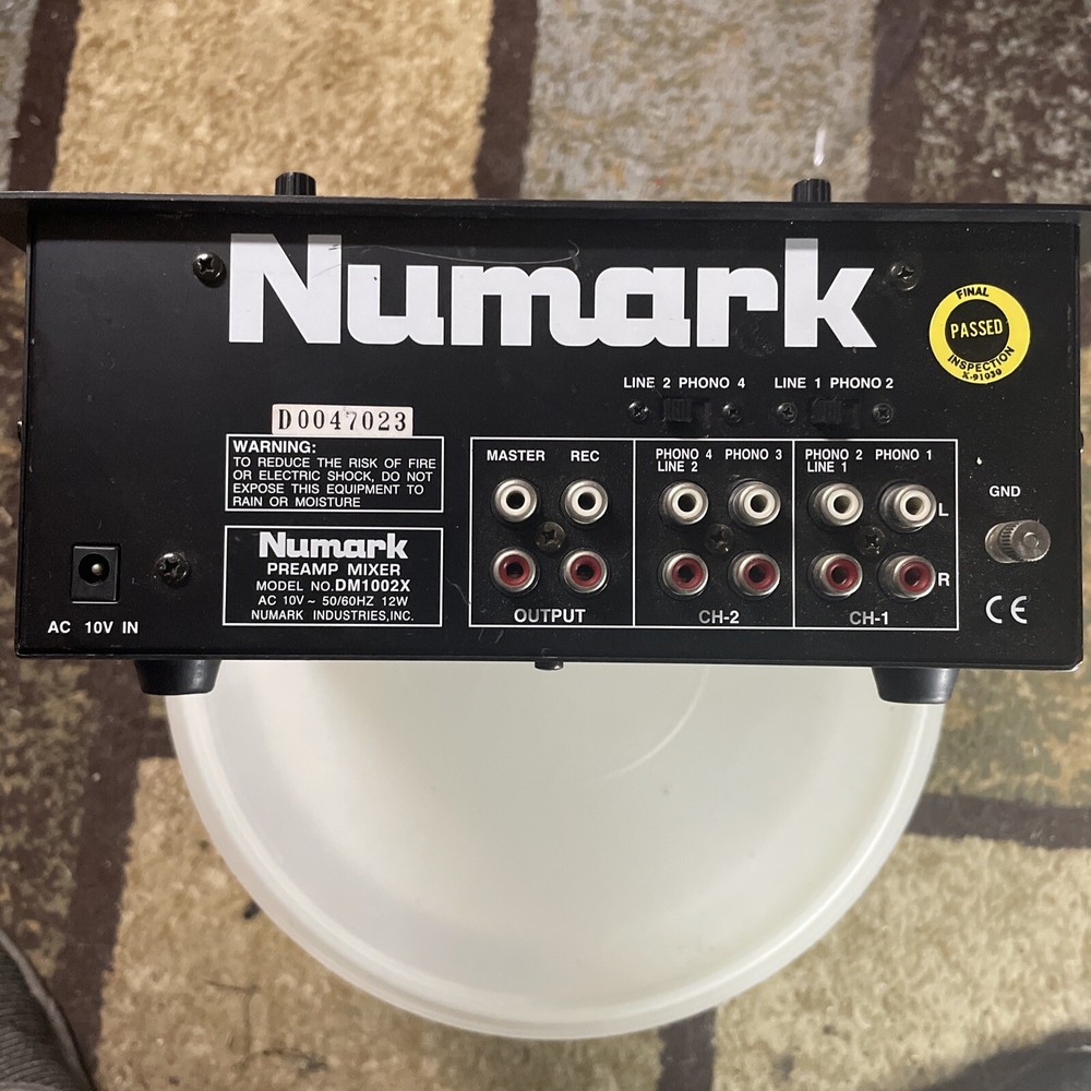Numark DM1002X DJ Scratch Mixer Stereo 4 Phono Preamp 2 Line UNTESTED