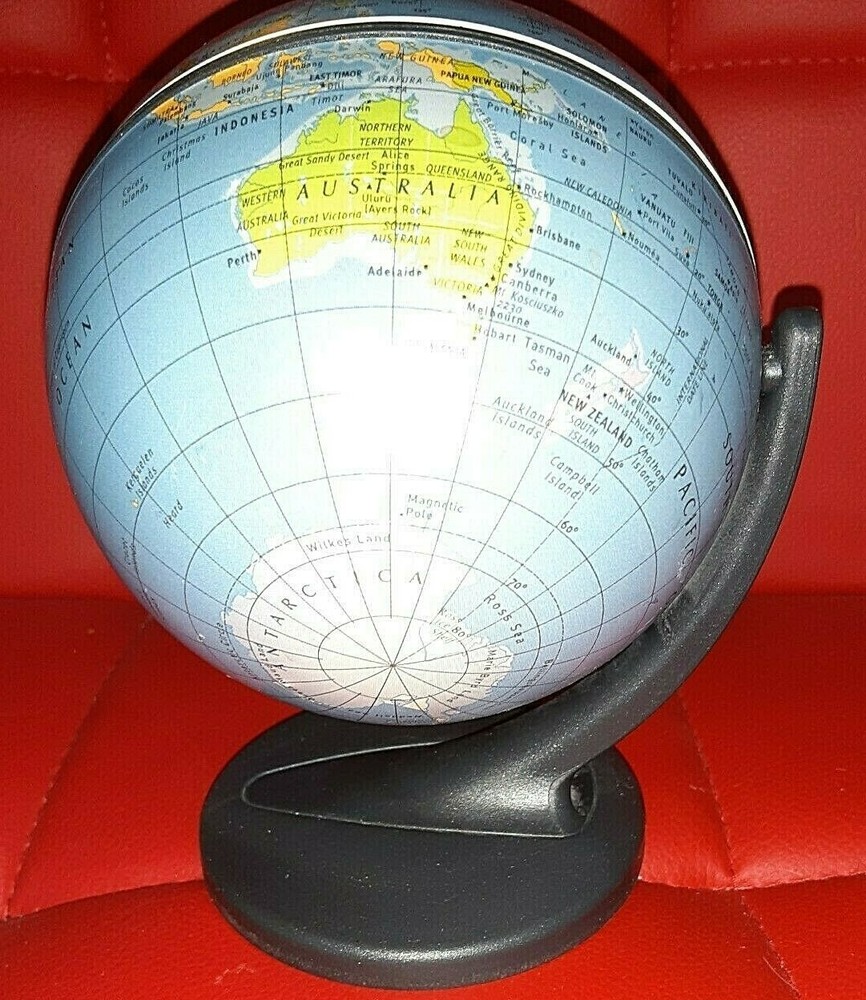 4" WORLD GLOBE