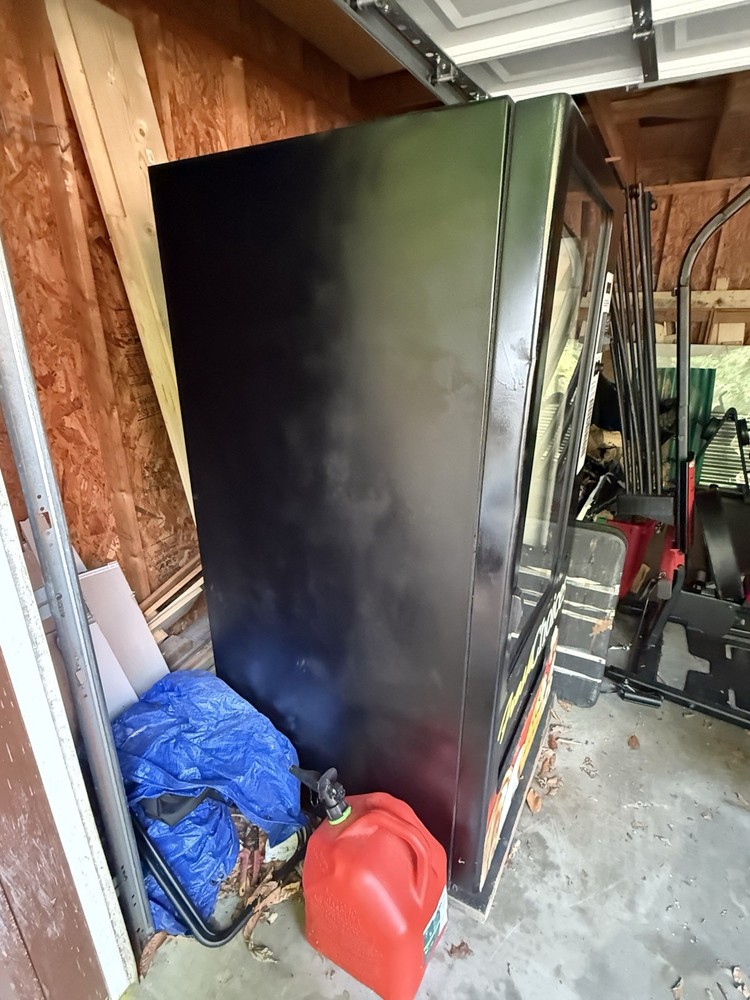 Automatic Products 7600 Snack Vending Machine