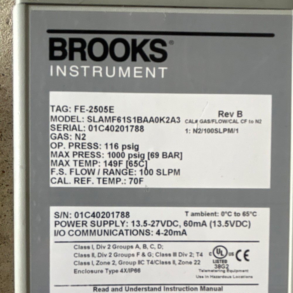 Brooks Instrument SLAMF61S1BAA0K2A3 Mass Flow Controller 100 SLPM N2