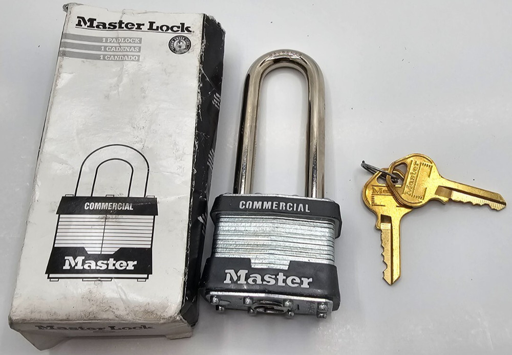MASTER LOCK 3JZH8 Keyed Padlock, 3/4 in Rectangle Silver