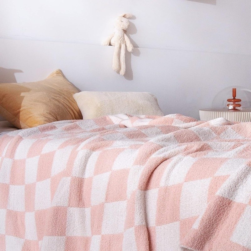 Cozy Reversible Checkered Throw Blanket Soft Microfiber Multi Use Gift Idea