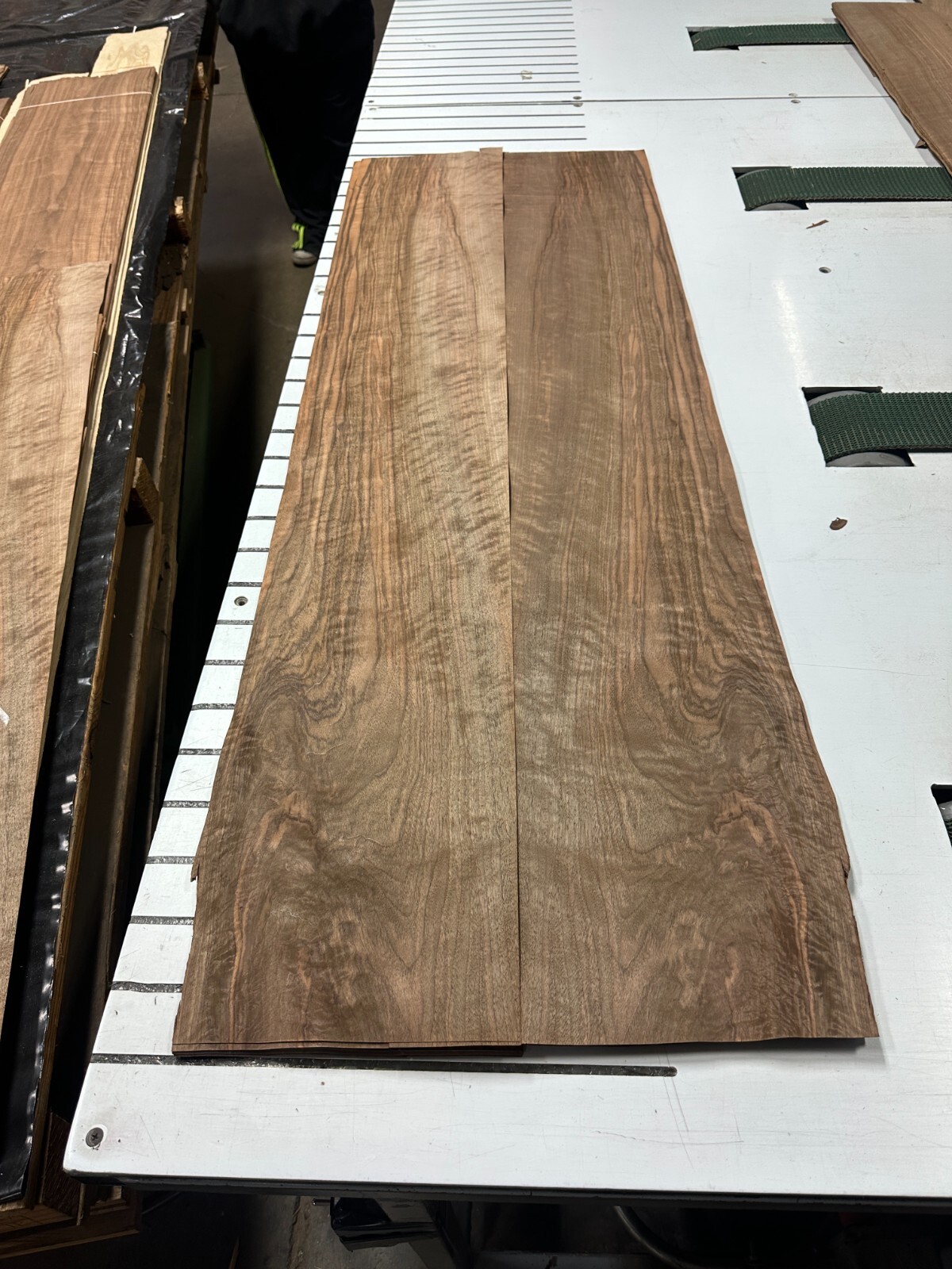 European Walnut Raw Wood Veneer 2 sheets 54'' x 9'' 331X