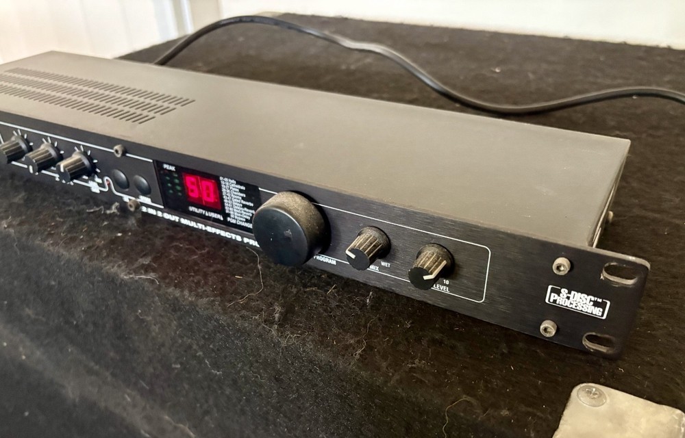 Digitech Studio Twin Rackmount Stereo Effects Processor