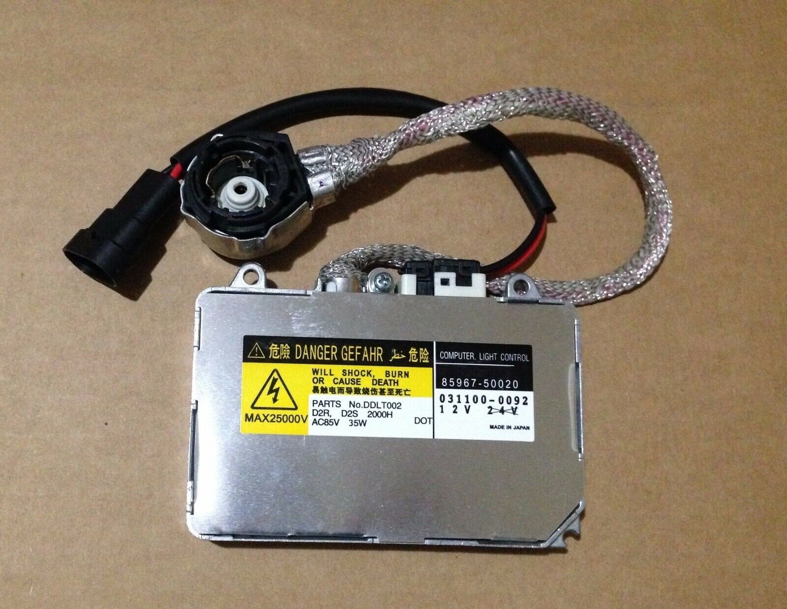 NEW FOR LEXUS OEM GENUINE DENSO D2S D2R HID XENON HEADLIGHT BALLAST DDLT002