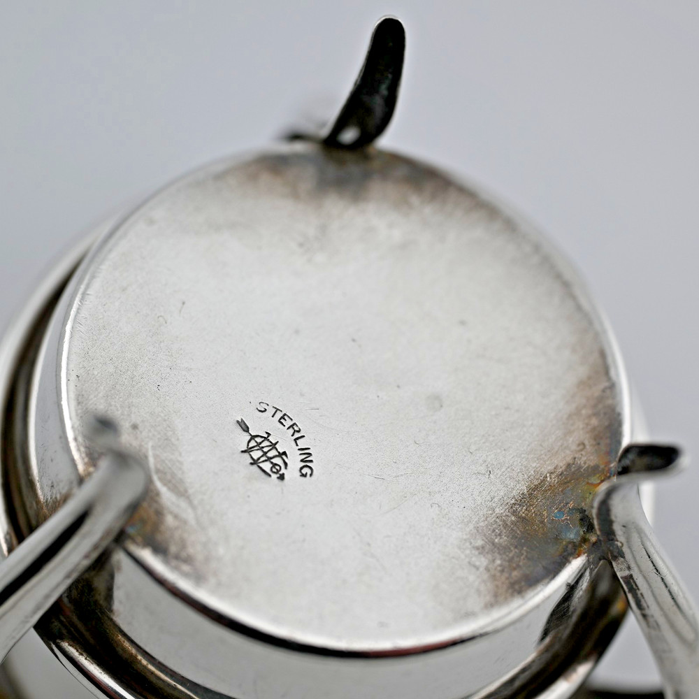 Sterling Silver Webster Co. Tea Ball Stand ~ No Mono