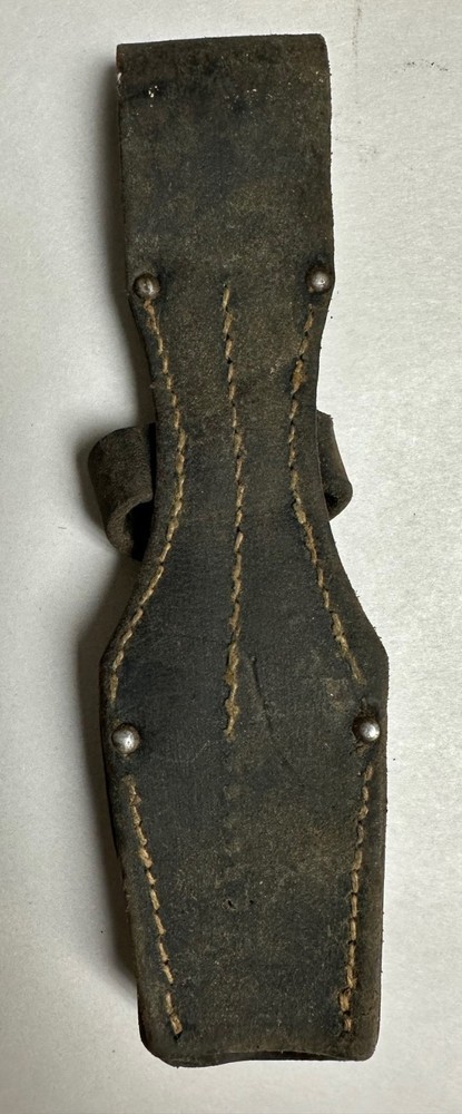 MAUSER 98K LEATHER FROG FOR BAYONET.