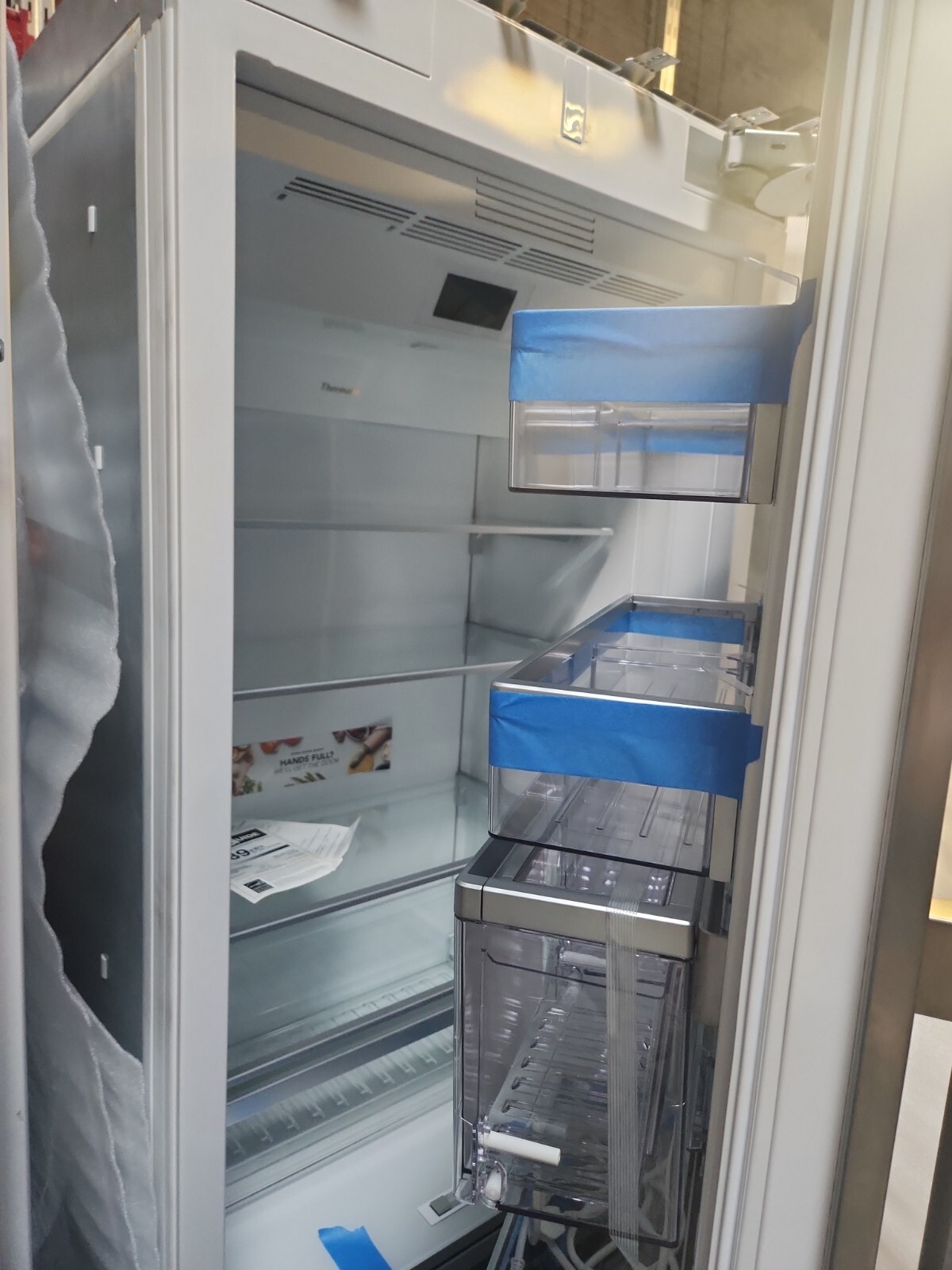 Sub-Zero IT30RIDLH 30" Smart Refrigerator Column