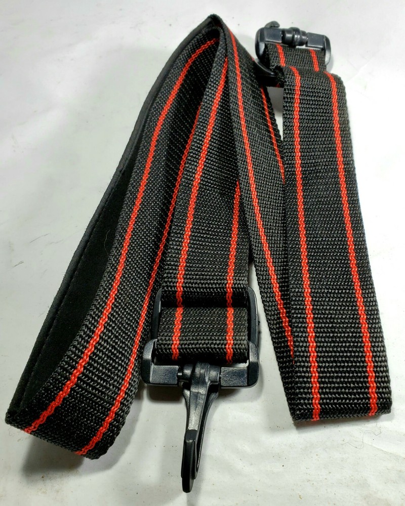 Universal camera Strap new condition