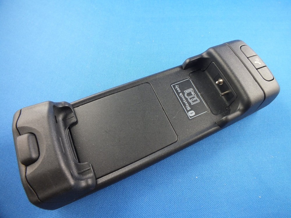 Audi adapter holder mobile case Nokia 6300 mobile holder Bluetooth charging cradle