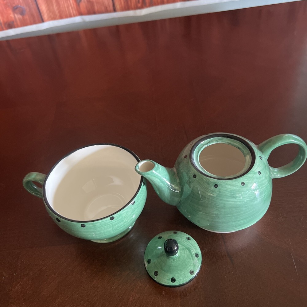STACKABLE CUP TEA POT DESIGN PAC GREEN BLACK &black Polka Dots