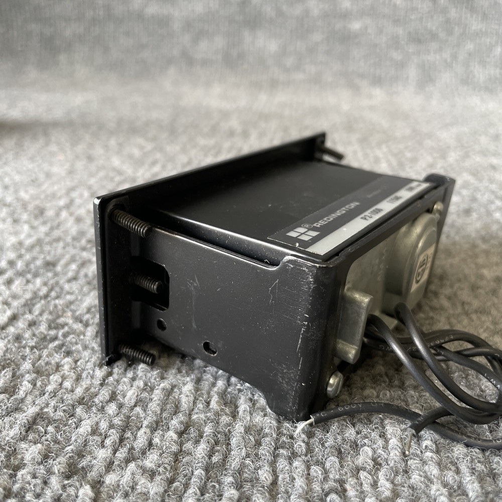 Redington P2-1006 Counter 6 Digit Panel Mount 115VAC Used