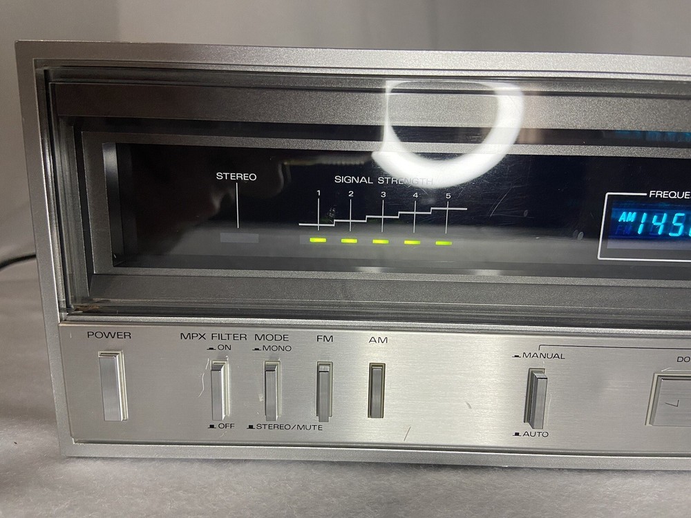 Fisher Fm-130 tuner