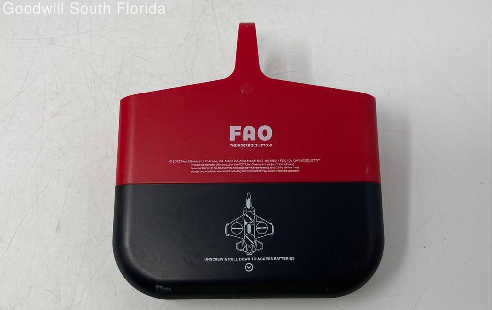 FAO Schwarz 1015953 Black Red Thunderbolt Jet Drone With Controller Not Tested