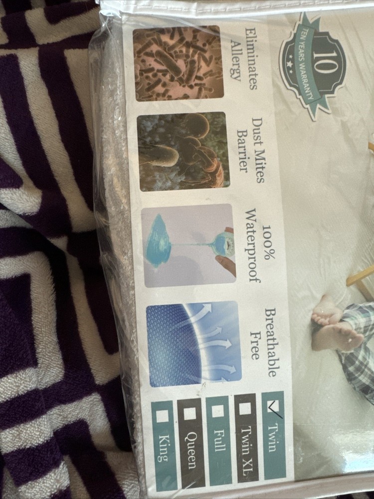 Bedecor Cotton Terry Mattress Protector (Twin)