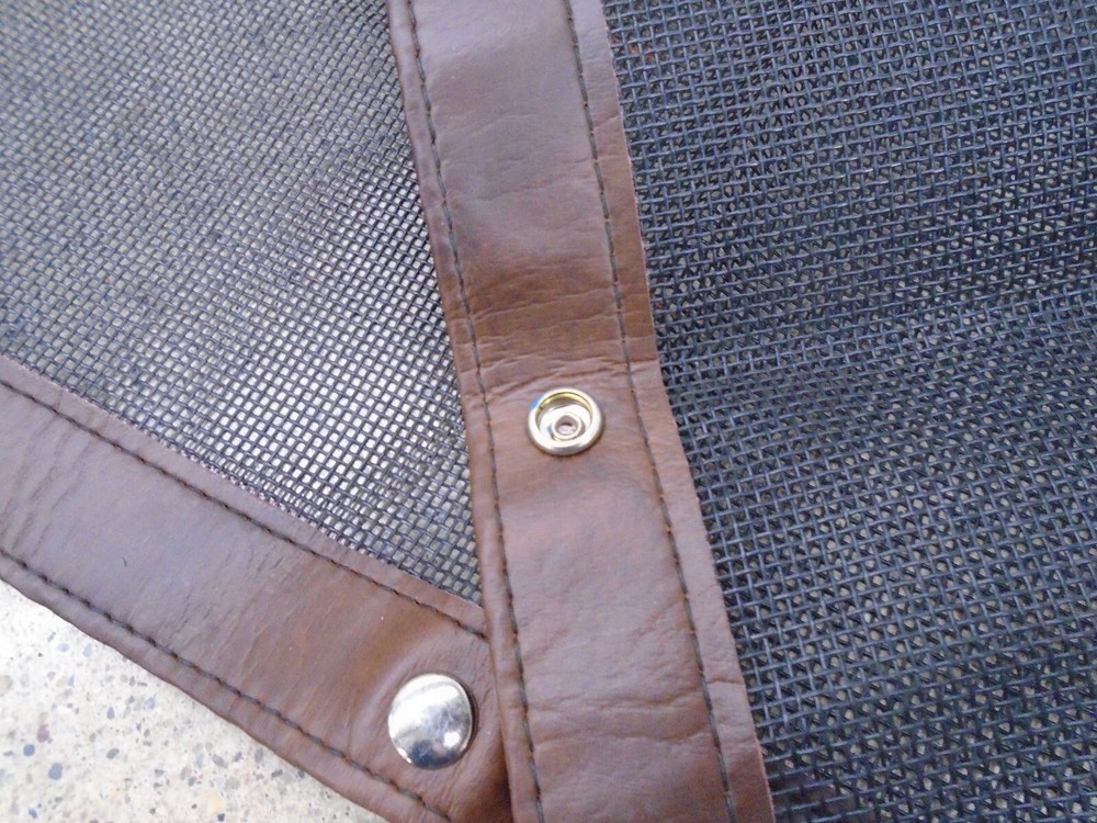 Bugscreen 23x42 Inches Snap Mounted