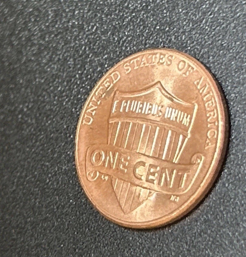 2023 Lincoln Shield Penny Error IBERTY Missing Letter L Obverse Struck Through