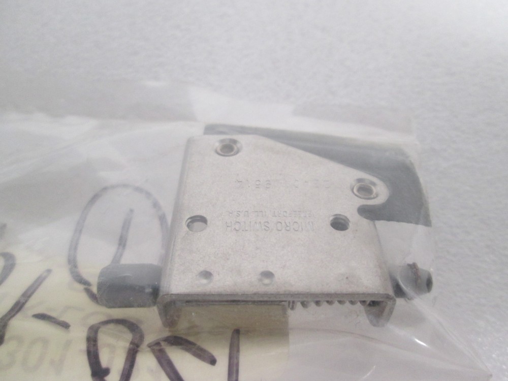 Micro Switch, 22AC1 9514, Door Interlock Switch, 301-021, New