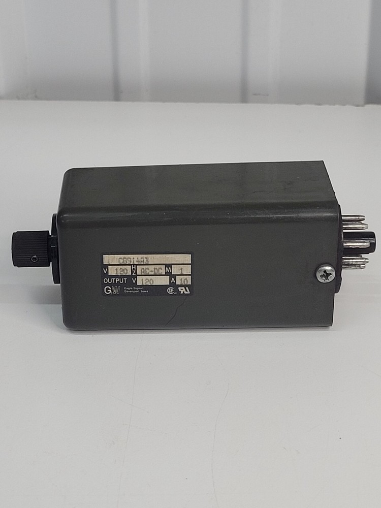 EAGLE SIGNAL CG914A3 TIME DELAY RELAY l5